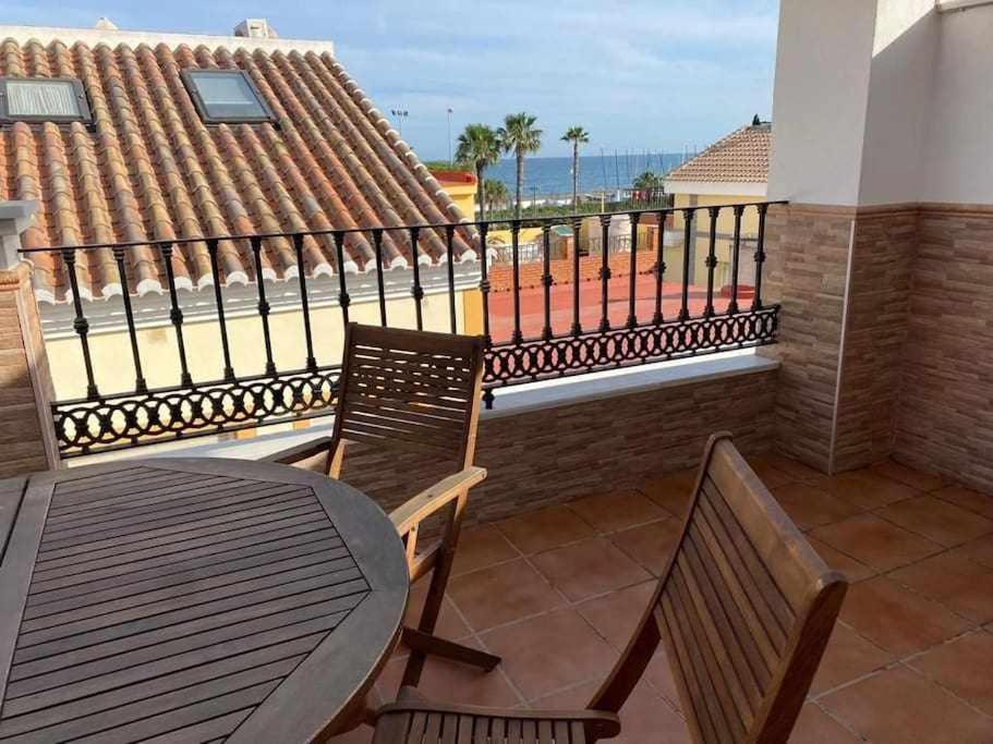 Apartamento Club Nautico By Solymar Holiday Torre Del Mar Exterior foto